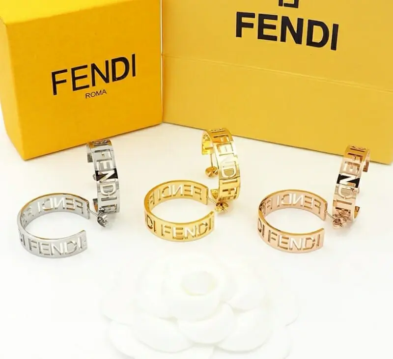 fendi boucles doreilles pour femme s_12516171